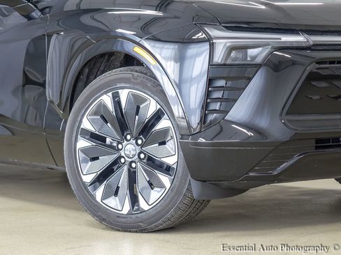 New 2026 Chevrolet Blazer EV RS image 4