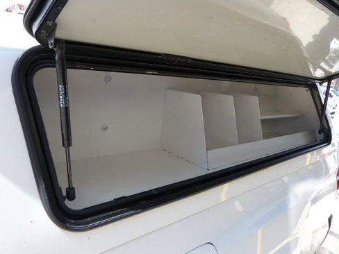 Used 2022 Toyota Tacoma SR image 17