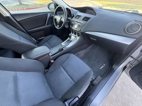 Used 2011 MAZDA MAZDA3 i Touring image 11