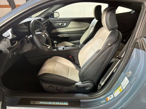 Used 2024 Ford Mustang GT Premium RWD image 14