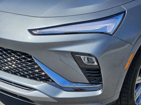 New 2026 Buick Envista Avenir FWD image 5