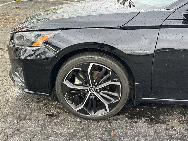Certified 2024 Nissan Altima 2.5 SR AWD/4WD image 8