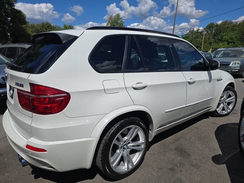 Used 2011 BMW X5 M image 11