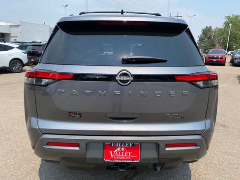 New 2026 Nissan Pathfinder Platinum AWD/4WD image 4
