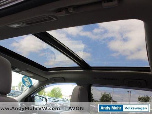 Used 2014 Toyota Highlander Limited Platinum FWD image 28