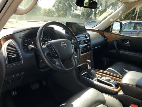 Used 2023 Nissan Armada SL w/ Captain's Chairs Package image 12