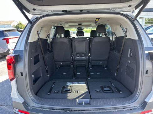 New 2026 Kia Carnival SX FWD image 10