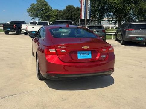 Used 2024 Chevrolet Malibu LT FWD image 7