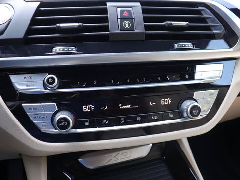Used 2021 BMW X3 sDrive30i w/ Premium Package RWD image 38