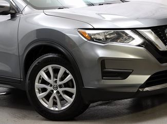 Used 2018 Nissan Rogue SV video 3