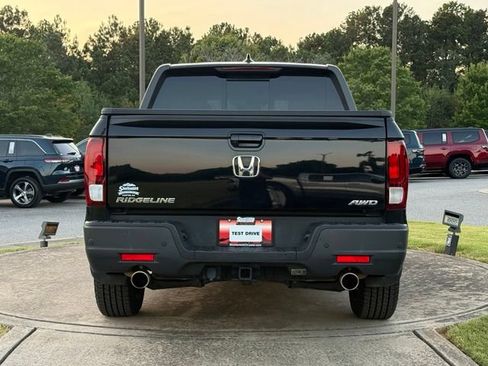 Used 2023 Honda Ridgeline Black Edition image 6