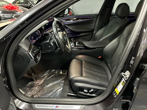 Used 2022 BMW 540i xDrive w/ M Sport Package image 15