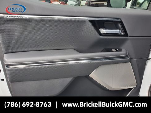 New 2025 GMC Sierra EV Denali AWD/4WD image 9