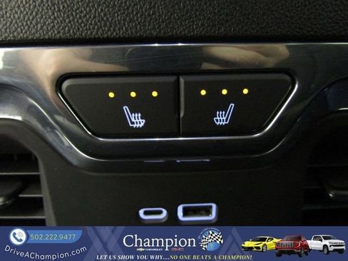 Used 2024 GMC Sierra 1500 Denali AWD/4WD image 30