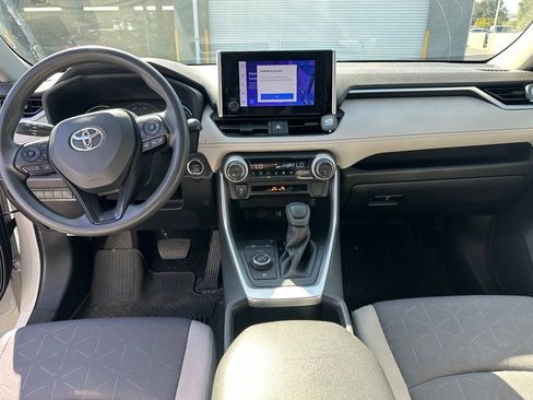 Used 2023 Toyota RAV4 XLE w/ Convenience Package AWD/4WD image 10