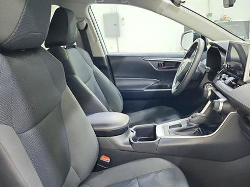 Used 2025 Toyota RAV4 LE FWD image 23