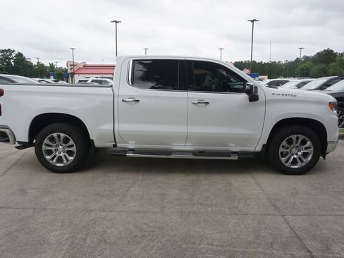 Used 2025 Chevrolet Silverado 1500 LTZ w/ LTZ Premium Package RWD image 23