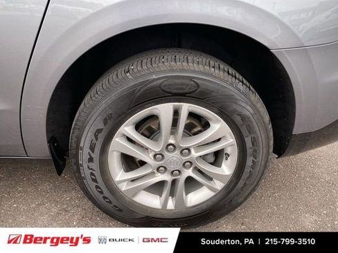 Used 2020 Buick Enclave Essence w/ Sound and Sites Package FWD image 36