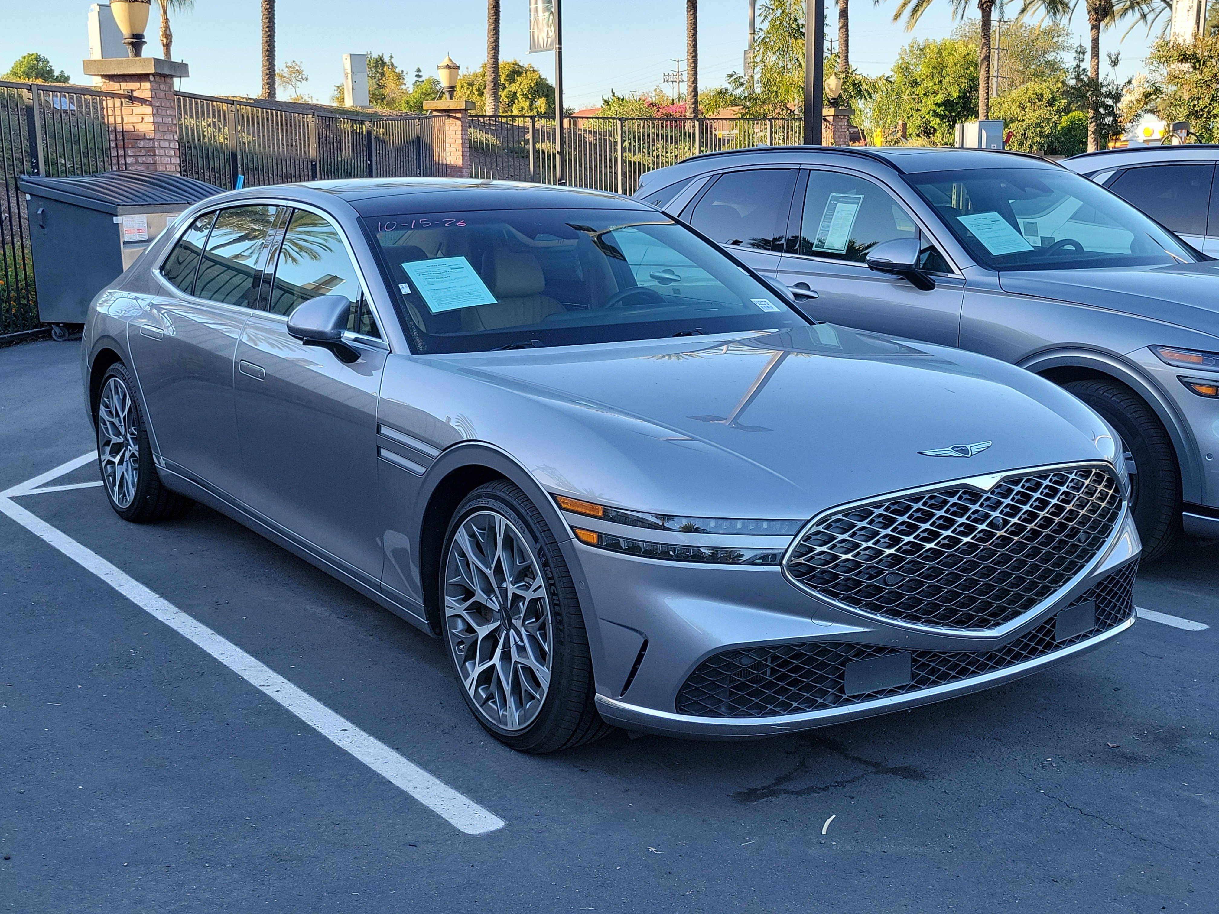 Used 2023 Genesis G90 3.5T AWD/4WD image 3