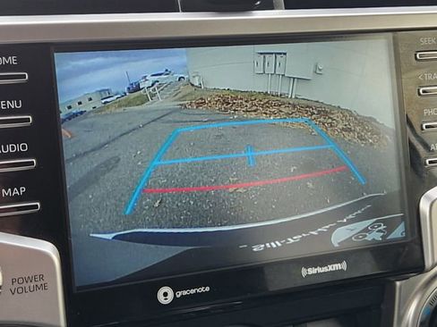 Used 2024 Toyota 4Runner SR5 image 23