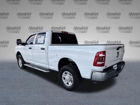 Used 2024 RAM 2500 Tradesman w/ Chrome Appearance Group AWD/4WD image 7