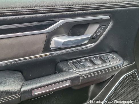 Used 2023 RAM 1500 Laramie image 13