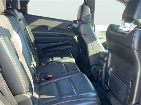 Used 2024 Dodge Durango GT image 11