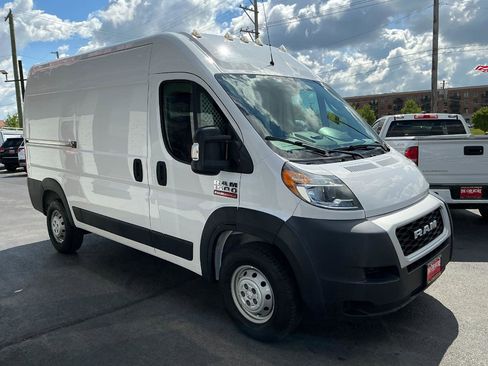 Used 2019 RAM ProMaster 1500 w/ Interior Convenience Group FWD image 3
