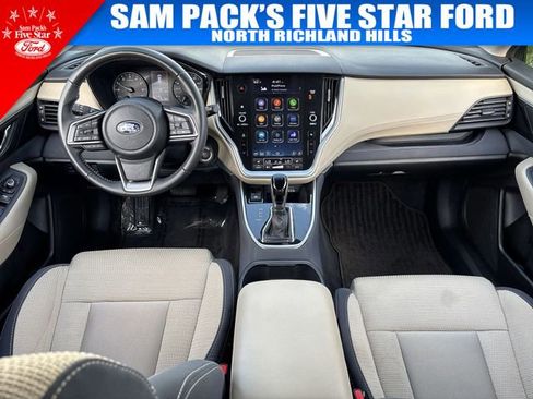Used 2025 Subaru Outback Premium image 12