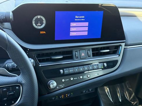 Used 2023 Lexus ES 350 F Sport image 28