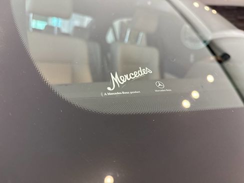 Used 2013 Mercedes-Benz E 350 4MATIC Sedan w/ Premium 1 Pkg image 10