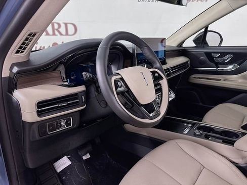 New 2026 Lincoln Corsair Reserve image 9