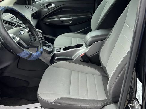Used 2013 Ford Escape SE image 14