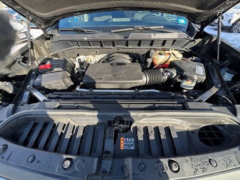 Used 2019 Chevrolet Silverado 1500 LT w/ All-Star Edition image 34