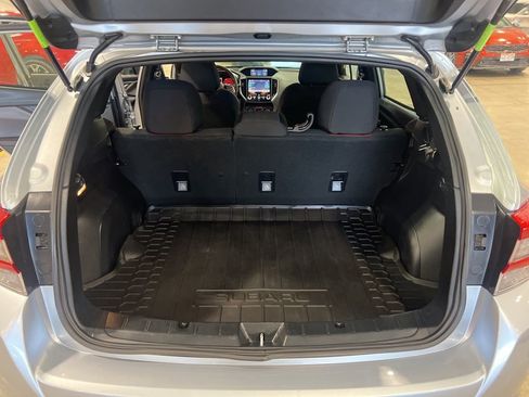 Used 2022 Subaru Impreza 2.0i Sport w/ Popular Package #2 image 11