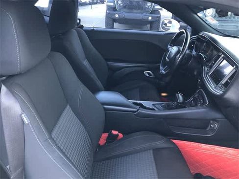Used 2021 Dodge Challenger SXT w/ Driver Convenience Group image 26