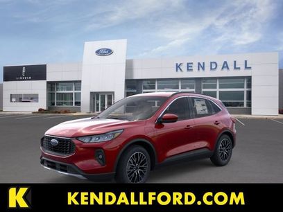 Used 2025 Ford Escape SE w/ Class II Trailer Tow Package