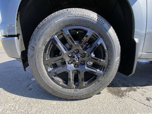 New 2026 Chevrolet Silverado 1500 Custom AWD/4WD image 10