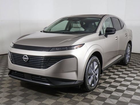 Used 2025 Nissan Murano SL image 11