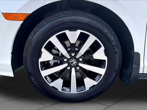 Certified 2025 Honda Odyssey EX-L image 44