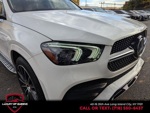 Used 2021 Mercedes-Benz GLE 350 w/ AMG Line Exterior image 4