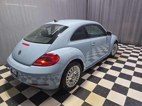 Used 2014 Volkswagen Beetle 1.8T FWD image 9