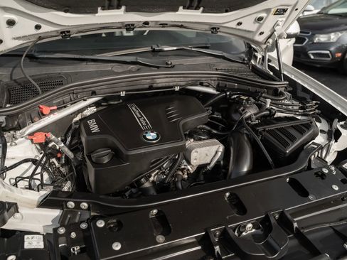 Used 2018 BMW X4 xDrive28i AWD/4WD image 34