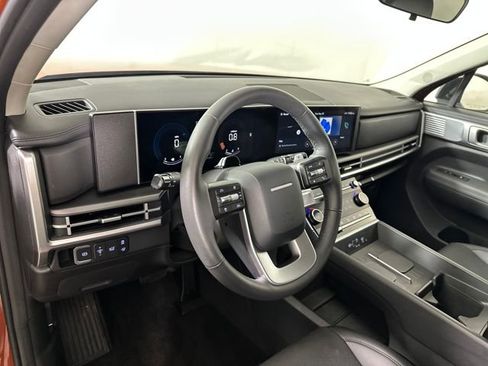 Used 2025 Hyundai Santa Fe XRT image 13
