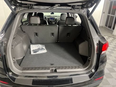 Certified 2024 Chevrolet Equinox RS FWD image 8