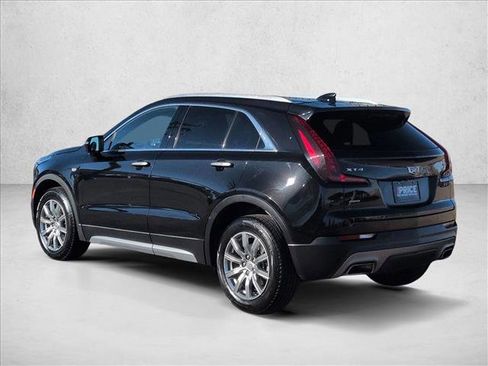 Used 2023 Cadillac XT4 Premium Luxury image 8