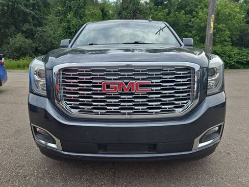 Used 2020 GMC Yukon XL Denali w/ Denali Ultimate Package AWD/4WD image 18