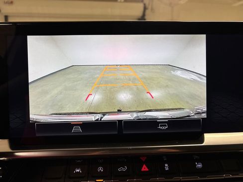 New 2026 GMC Sierra 1500 Elevation w/ Elevation Select Package AWD/4WD image 38