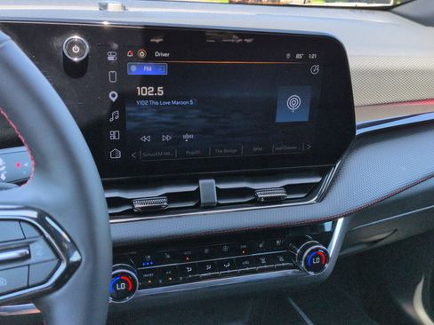 Certified 2025 Chevrolet Equinox RS w/ Safety and Technology Package AWD/4WD image 13