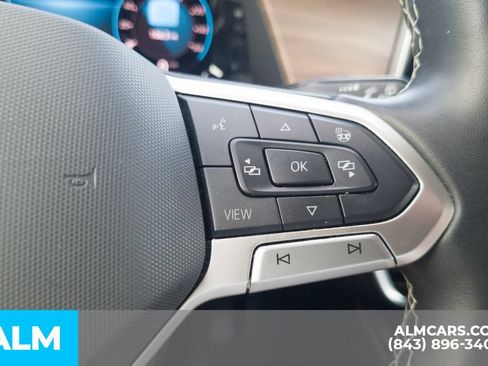 Used 2024 Volkswagen Atlas SE AWD/4WD image 10